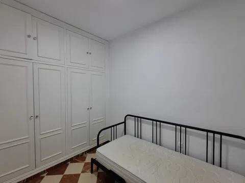 Piso de 100 m² en Carmona