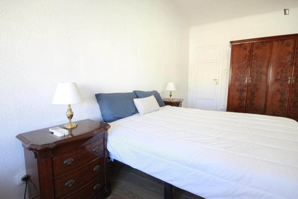 Room for rent, Barcelona