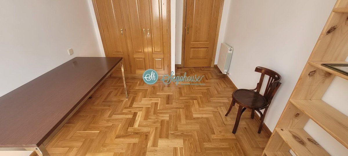 Piso de 110 m² en Segovia