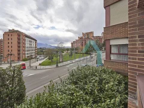 Pis de 123 m² a Oviedo