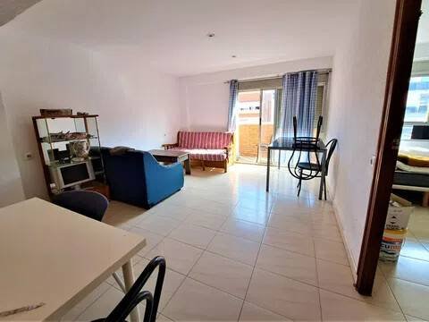 Zimmer 190 m², Valencia
