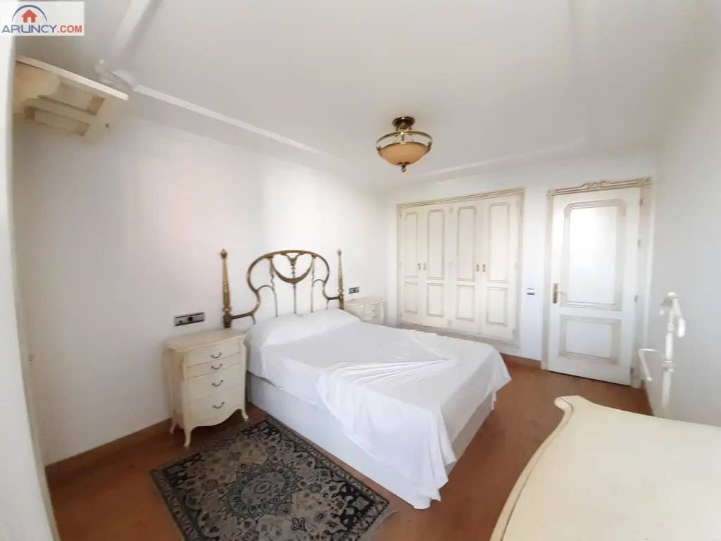 Piso de 120 m² en Sevilla