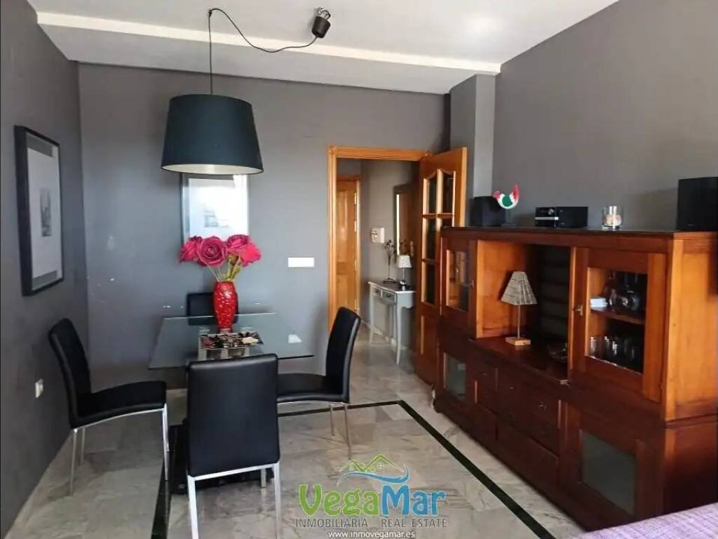 Piso de 120 m² en Almuñécar