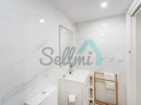 Piso de 80 m² en Oviedo
