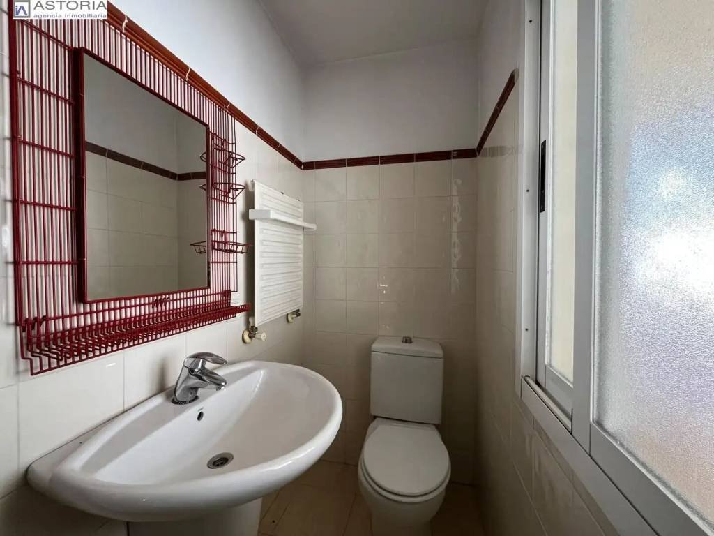 Casa de 215 m² en Granada