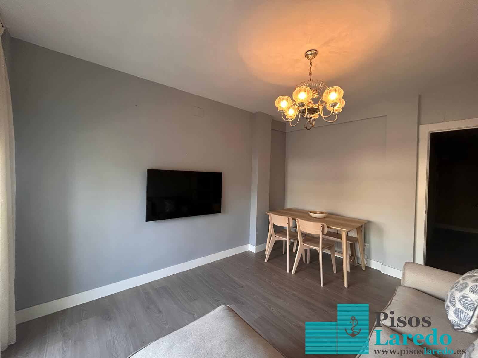 Piso de 55 m² en Laredo