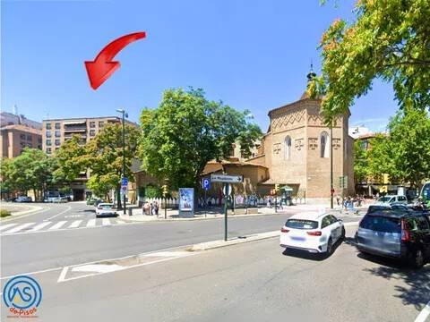 Piso de 85 m² en Zaragoza