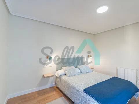 Piso de 73 m² en Oviedo