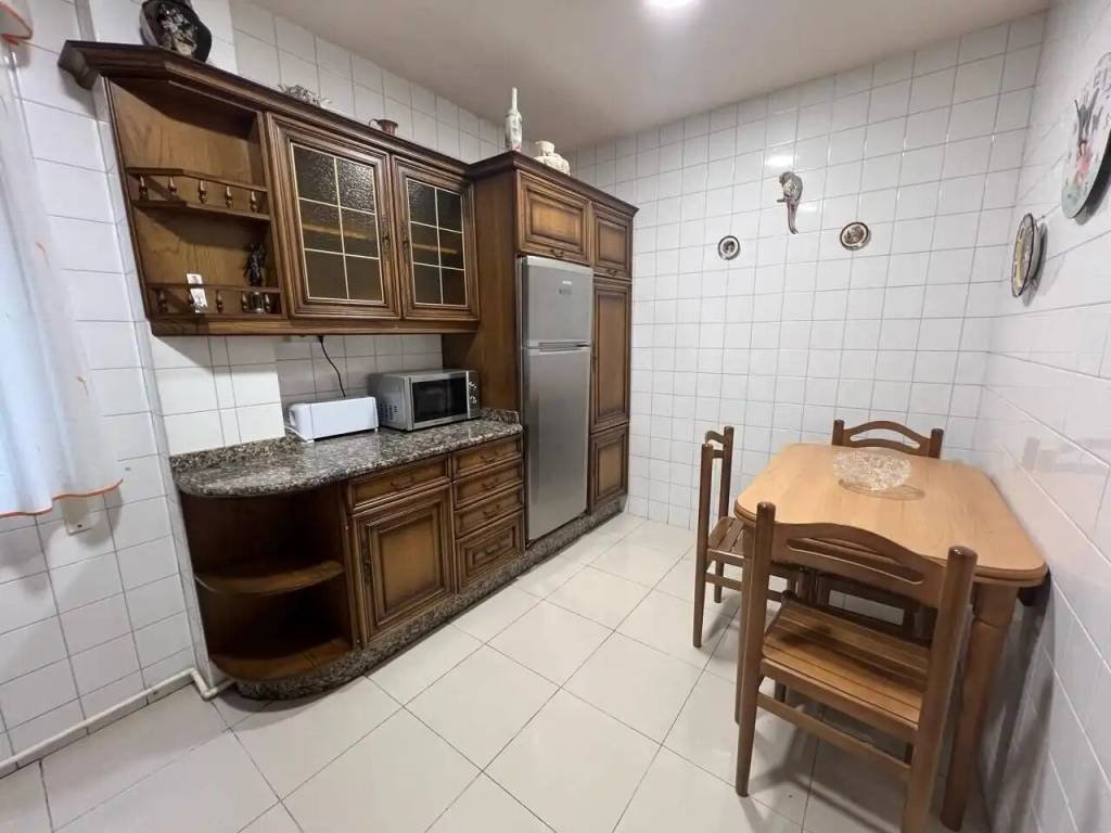 Piso de 74 m² en Ourense