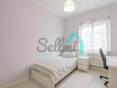 Piso de 93 m² en Oviedo