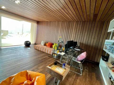 Casa de 496 m² en Vilaboa