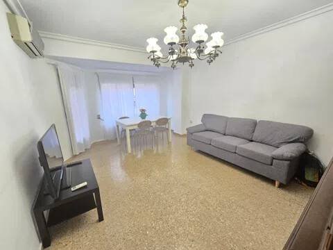 Piso de 90 m² en Valencia