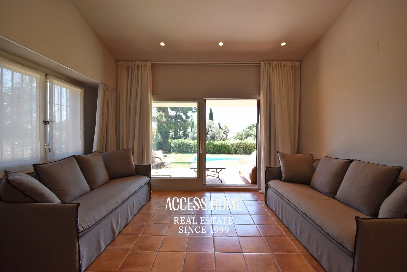 Haus 305 m² in Sant Vicenç de Montalt