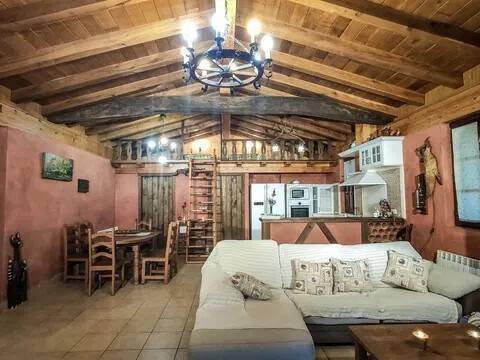 Casa de 110 m² en Asteasu