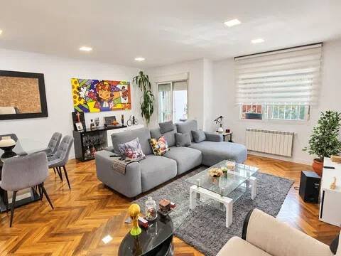 Haus 255 m² in Seseña