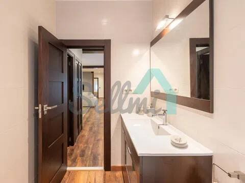 Piso de 126 m² en Oviedo