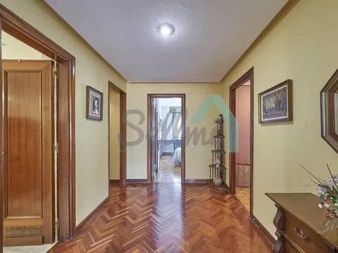 Wohnung 142 m² in Oviedo
