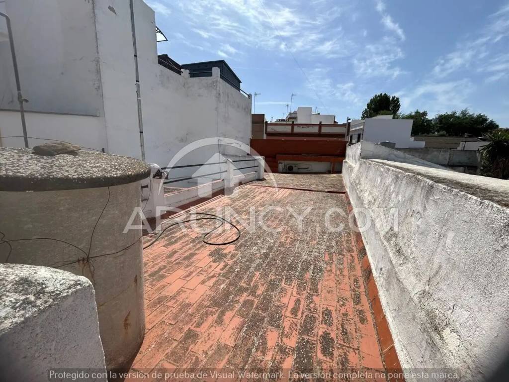 Casa de 90 m² en Alcalá de Guadaíra