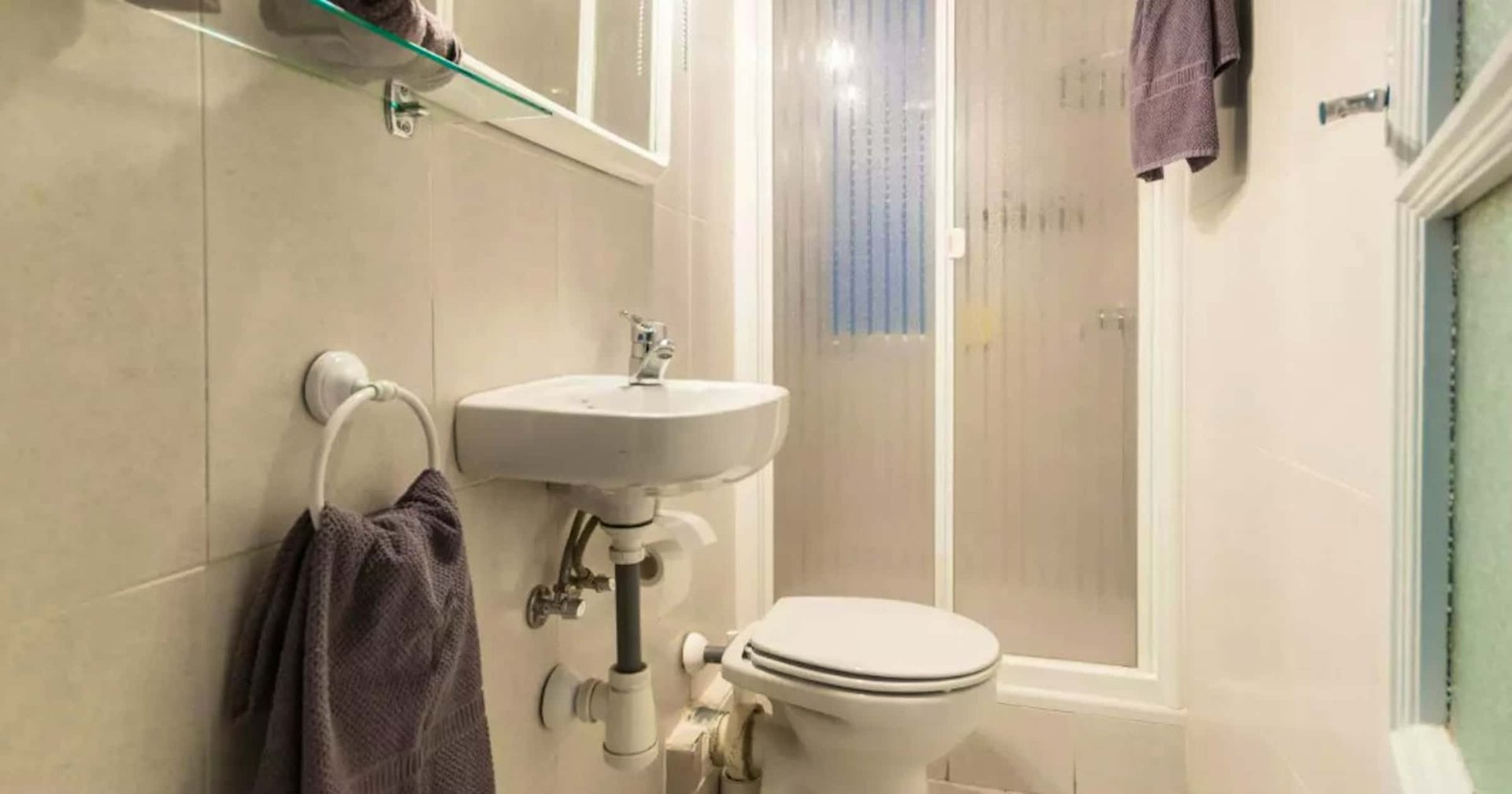 Room for rent, Madrid