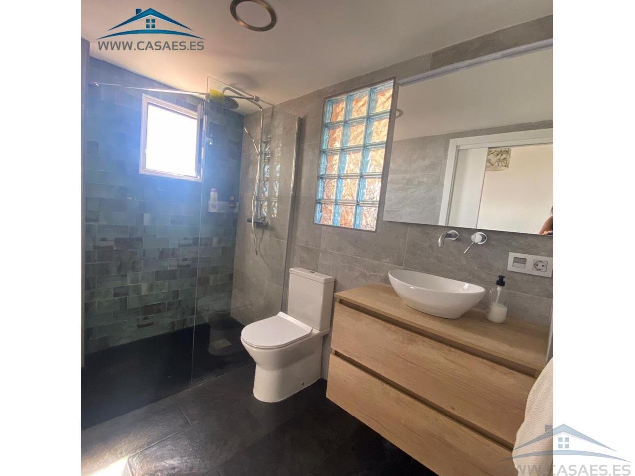 Piso de 70 m² en Almería