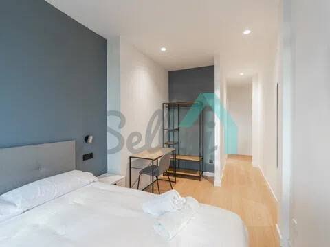 Habitación 423 m², Oviedo