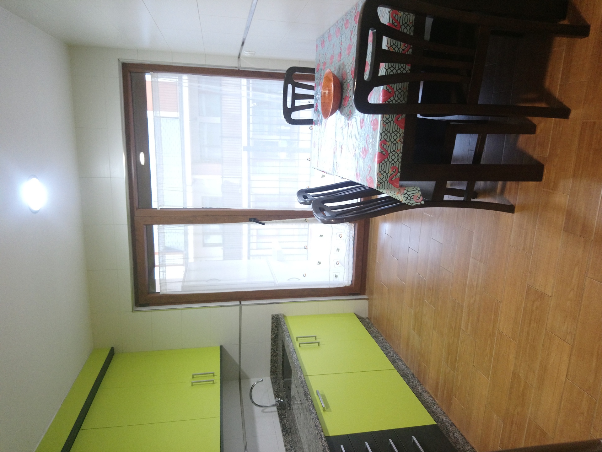 Piso de 100 m² en Foz