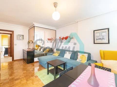 Piso de 72 m² en Oviedo