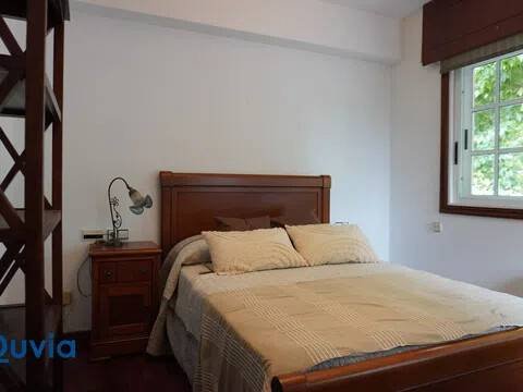 Habitación 260 m², Oleiros