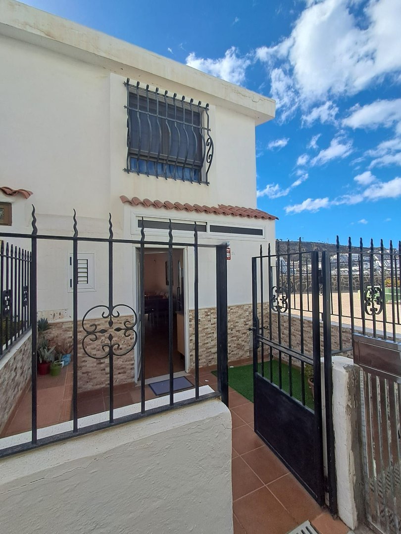 Flat 75 m² in Mogán