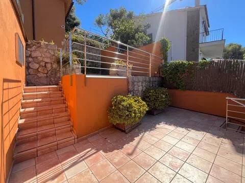 Casa de 234 m² a Castelldefels