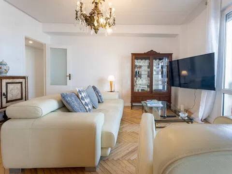 Piso de 146 m² en Gijón