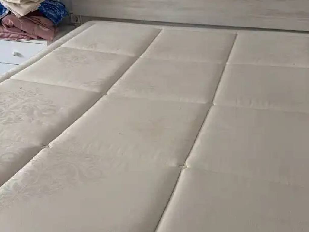 Pis de 90 m² a València