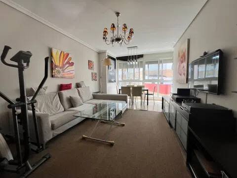 Apartamento 95 m² em Sevilla