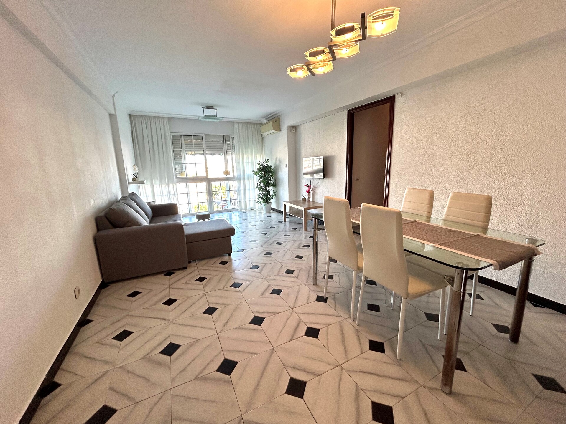 Piso de 88 m² en Sevilla