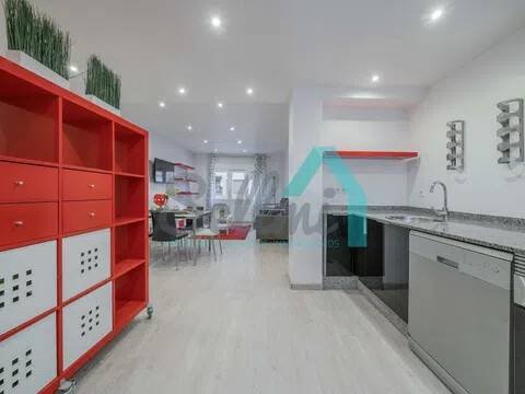 Piso de 90 m² en Oviedo