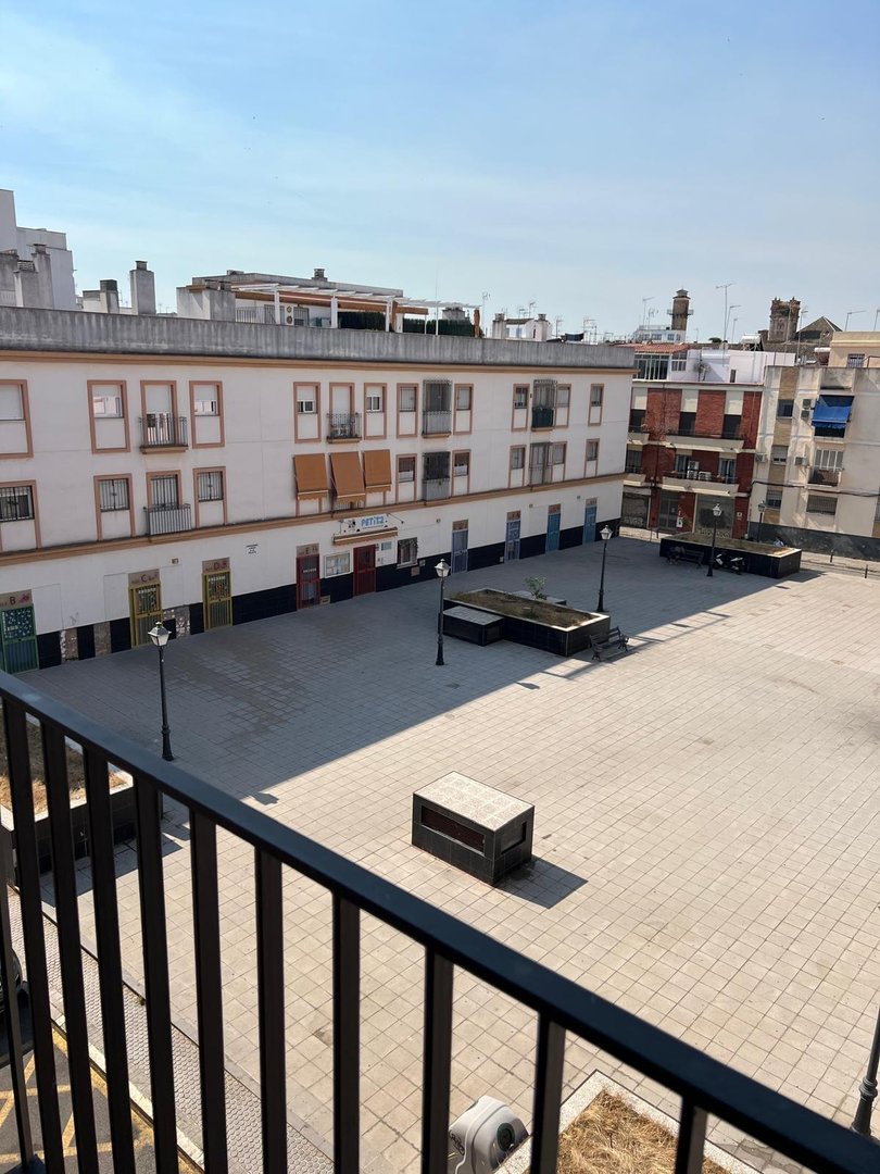 Piso de 80 m² en Sevilla