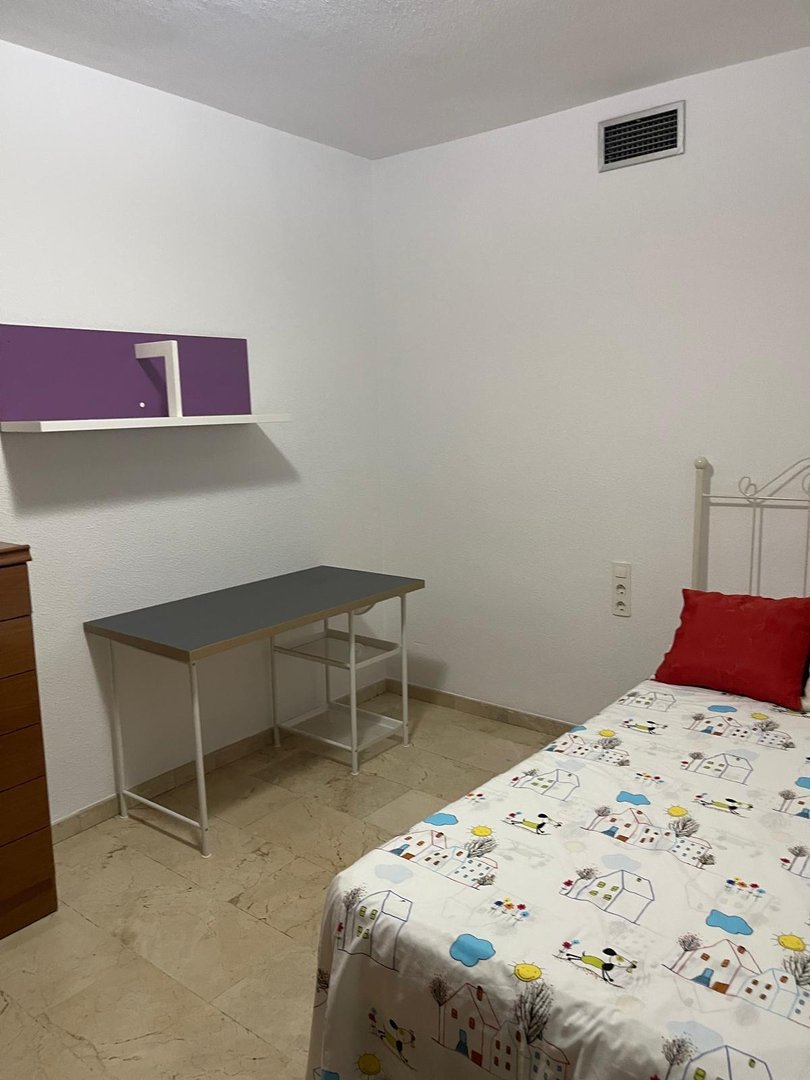 Pis de 120 m² a Còrdova