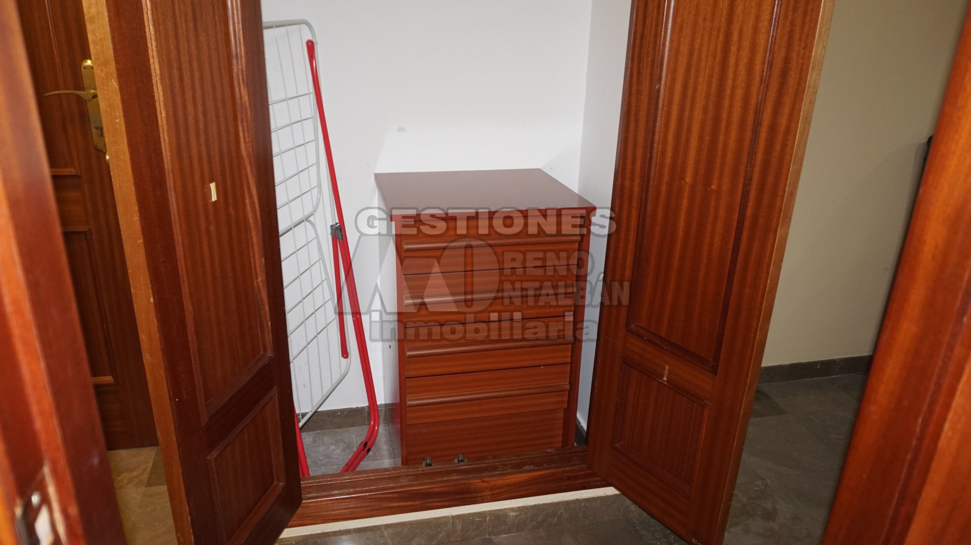 Piso de 28 m² en Granada