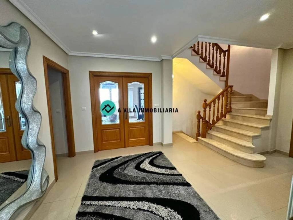 Casa de 530 m² en O Rosal