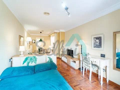 Piso de 46 m² en Oviedo