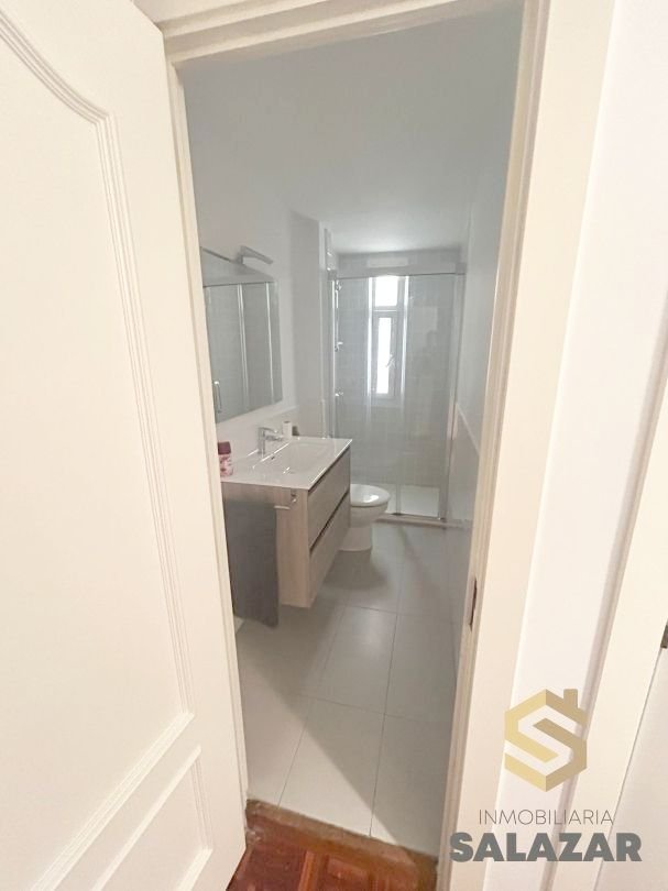 Piso de 85 m² en Bilbao