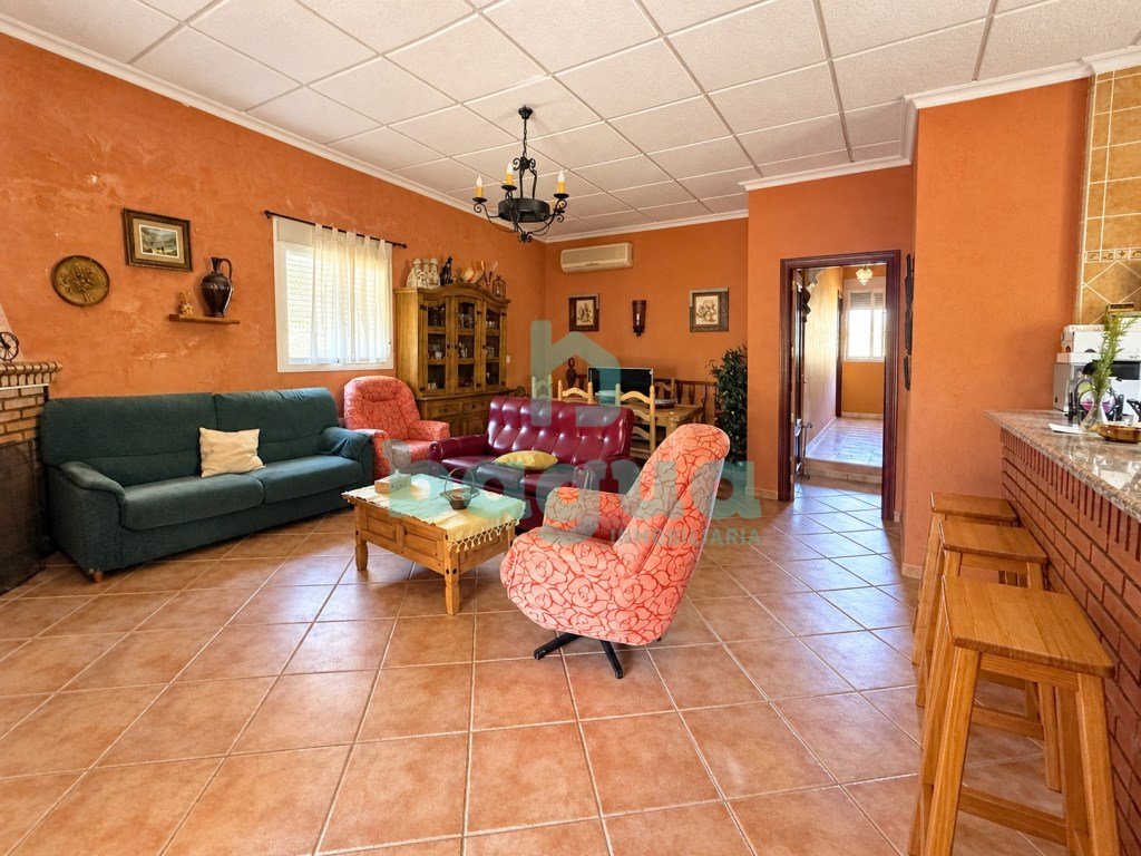 Casa de 110 m² en Almendralejo