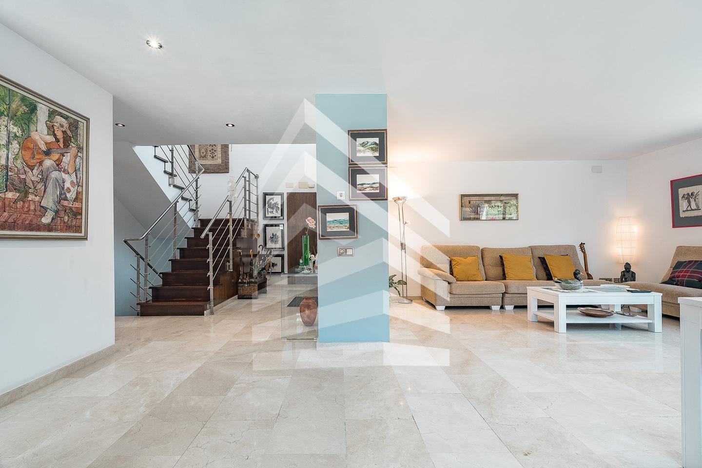 Haus 228 m² in Sant Just Desvern