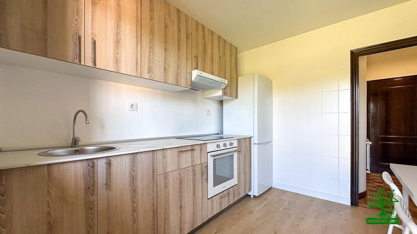 Piso de 94 m² en Oviedo