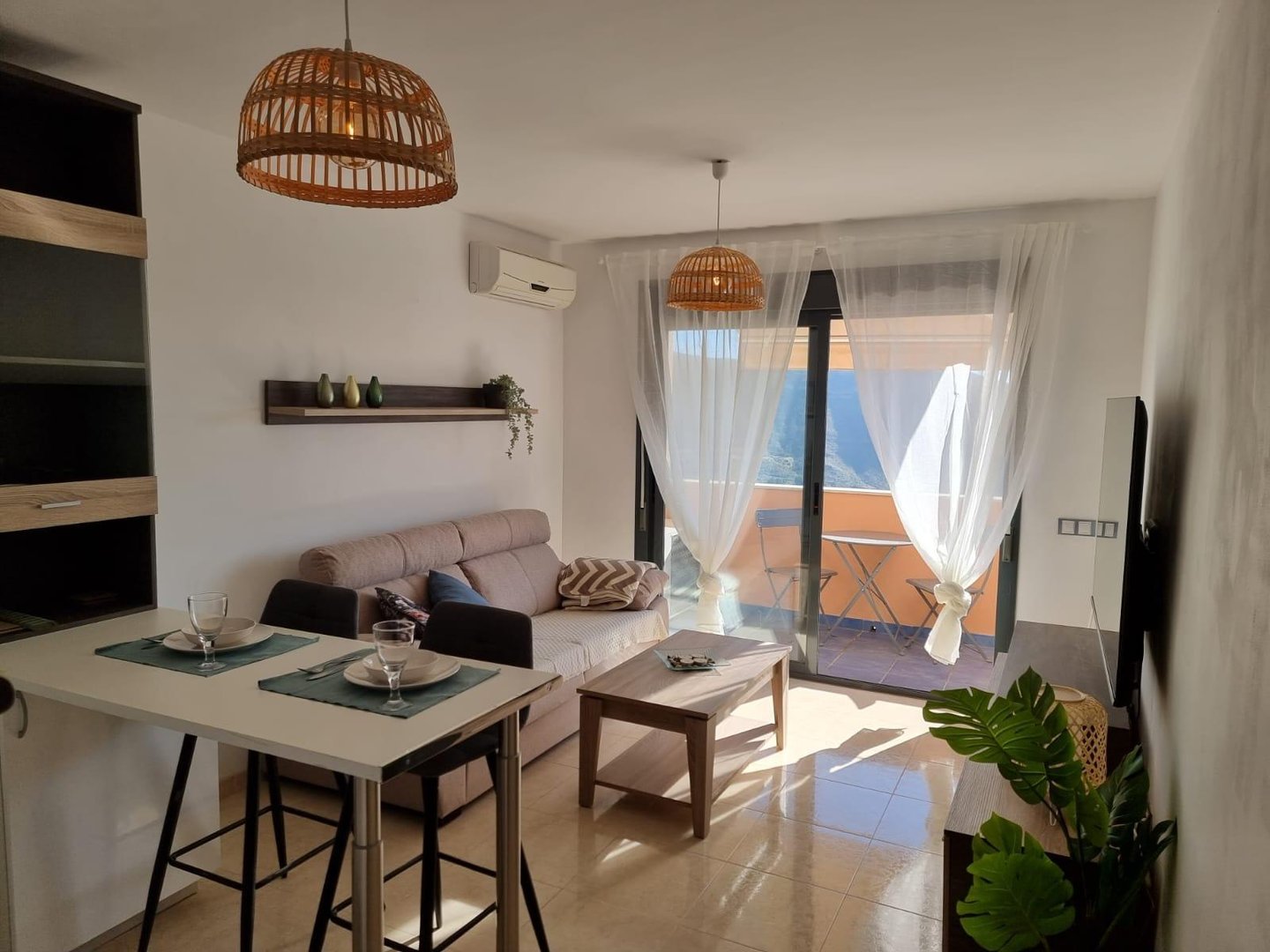Piso de 47 m² en Vícar