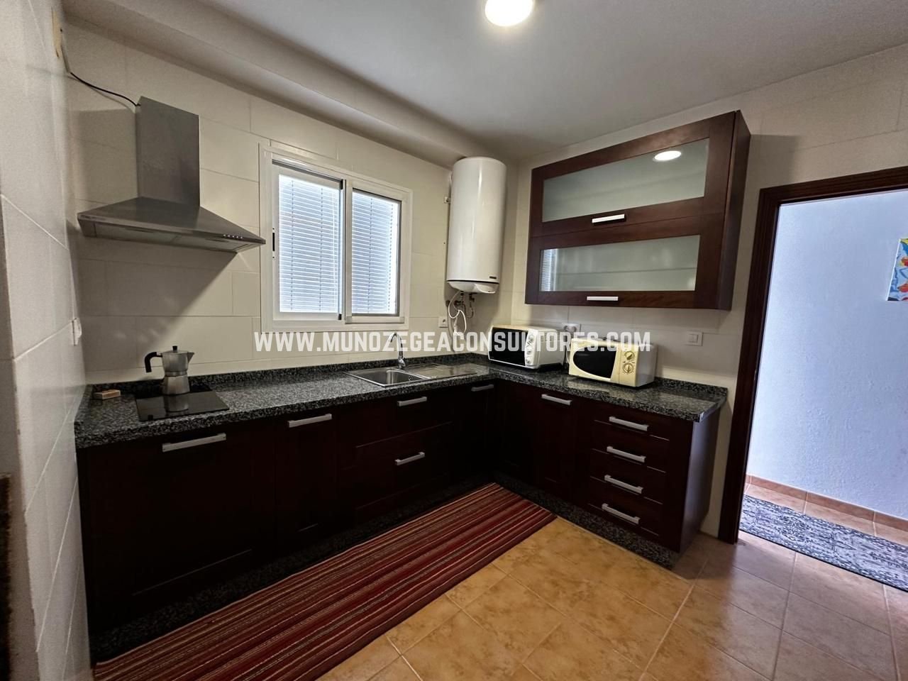 Casa de 400 m² en Lucena