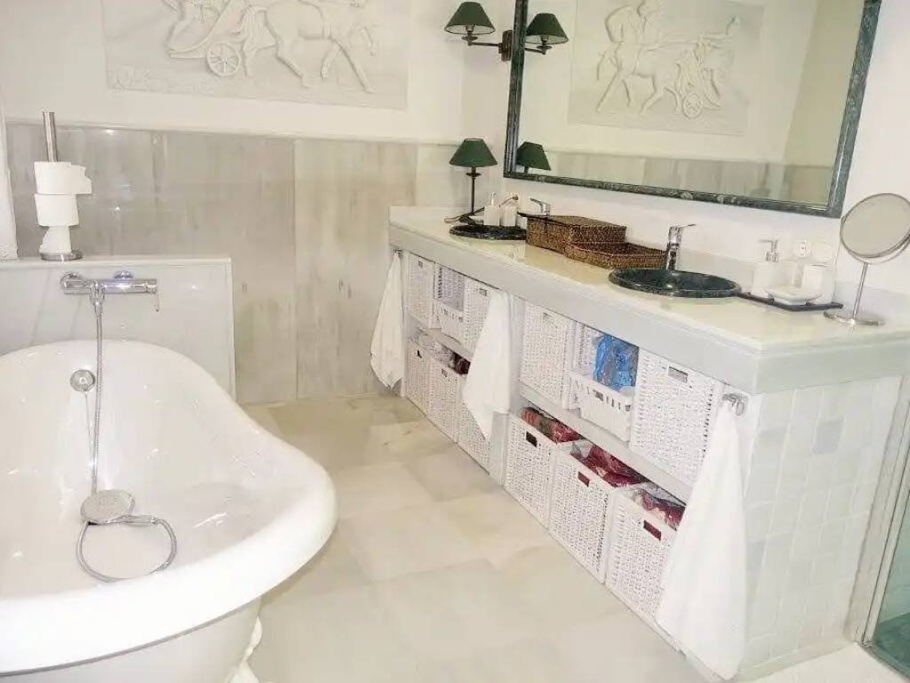 Casa de 180 m² en Marbella