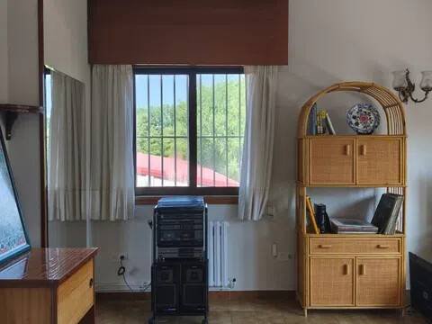 Casa de 280 m² en Oleiros