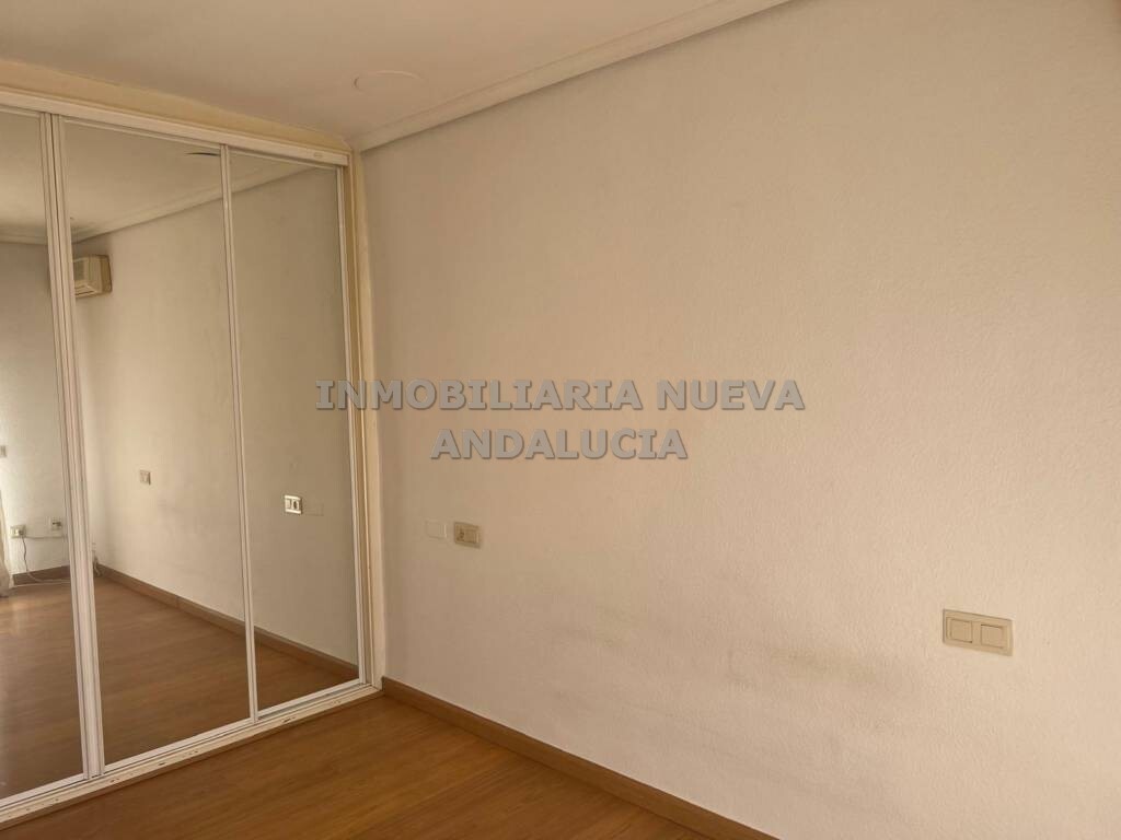 Piso de 120 m² en Almería