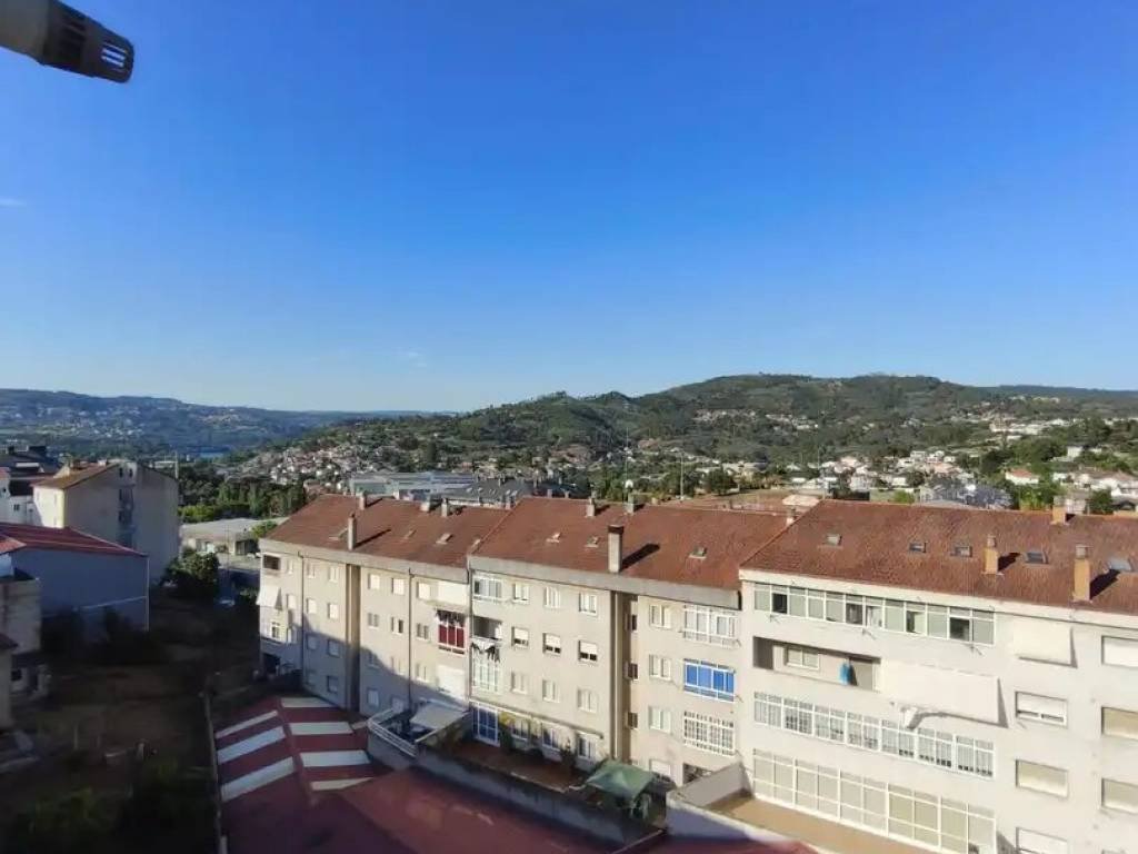 Piso de 90 m² en Ourense